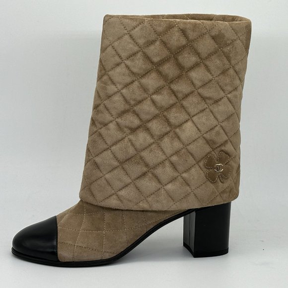 CHANEL 17B Quilted Suede Clover Heart Foldover Pant Boots Heel Beige Black - Picture 1 of 16